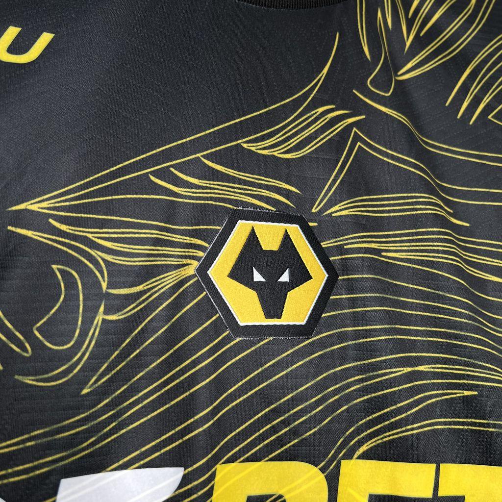 Wolves Away Shirt 2024-25