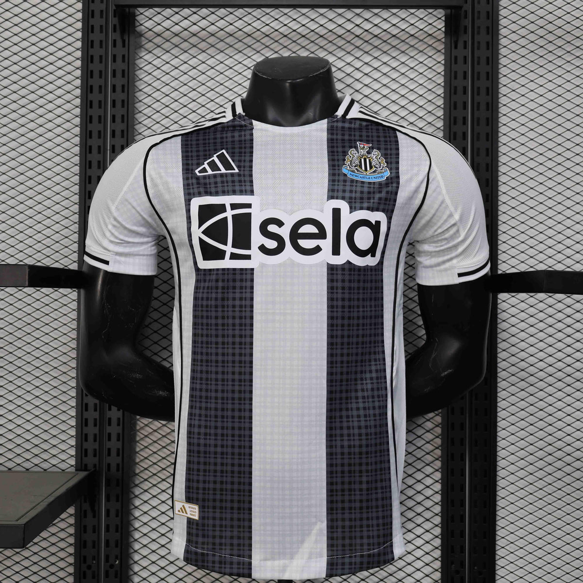 Newcastle Shirt 2025-26