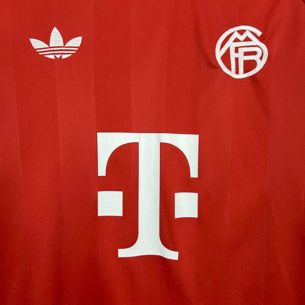 Bayern Munich Shirt 2025-26 Goalkeeper