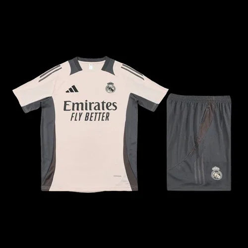Real Madrid Kit