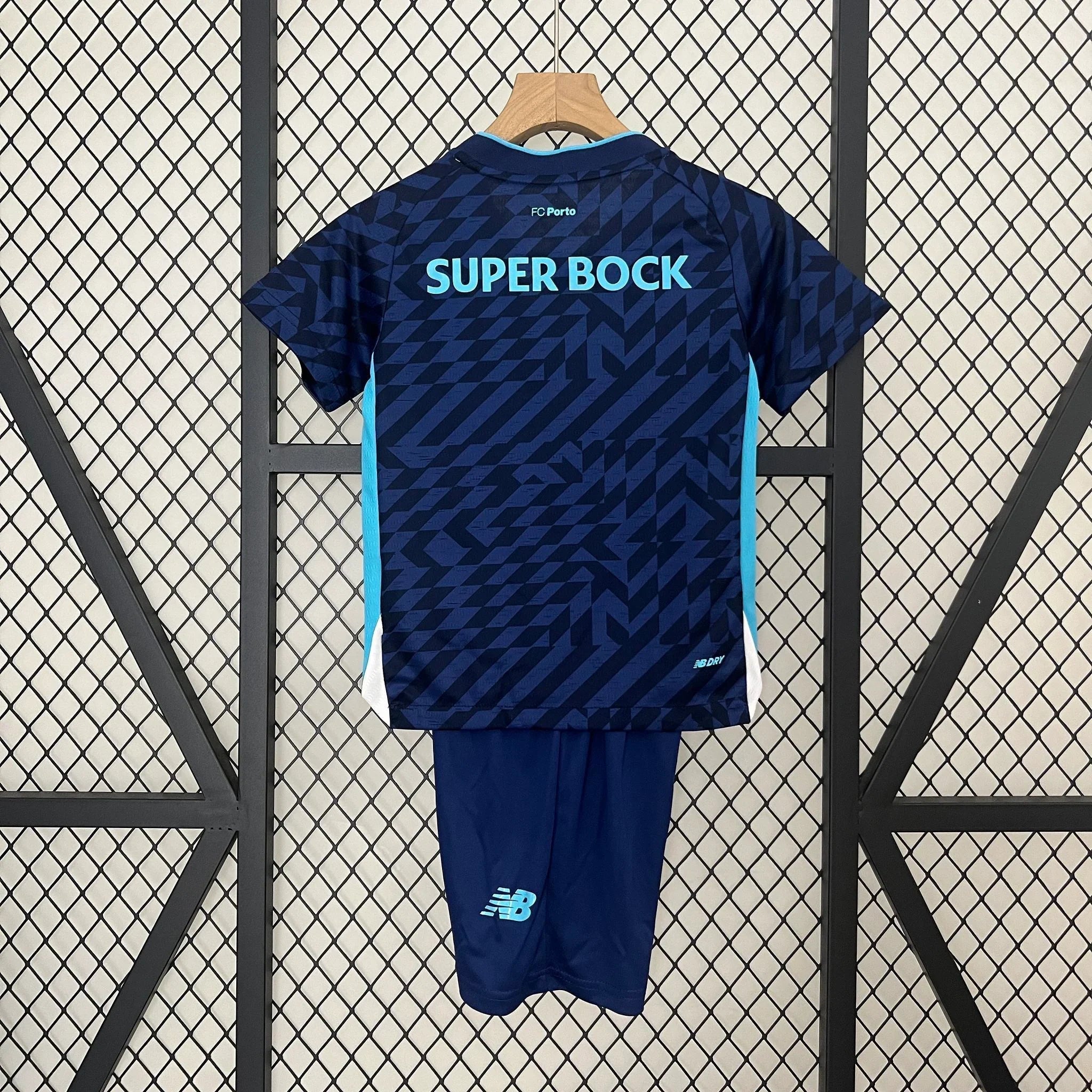 Kids Porto Kit 2024-25