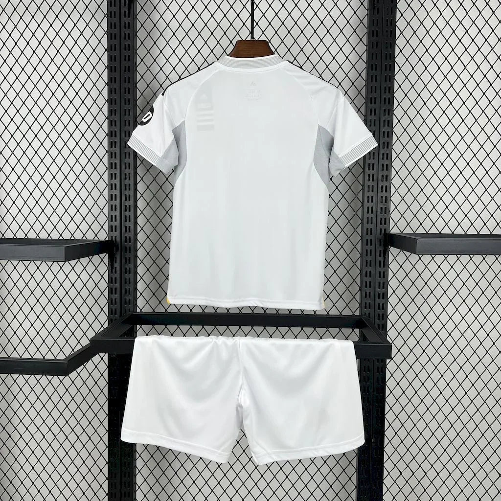 Kids Real Madrid Kit 2025-26