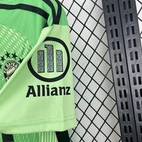 Bayern Munich Goalkeeper Shirt 2025-26