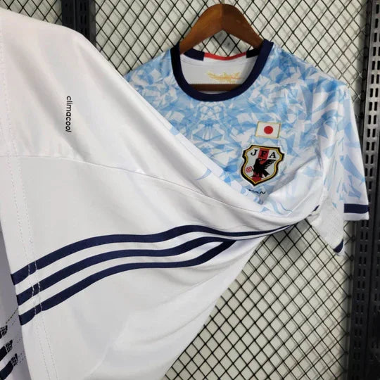 Japan Football Retro Shirt 2016 2017