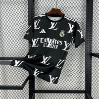 Real Madrid Concept Shirt 2025-26