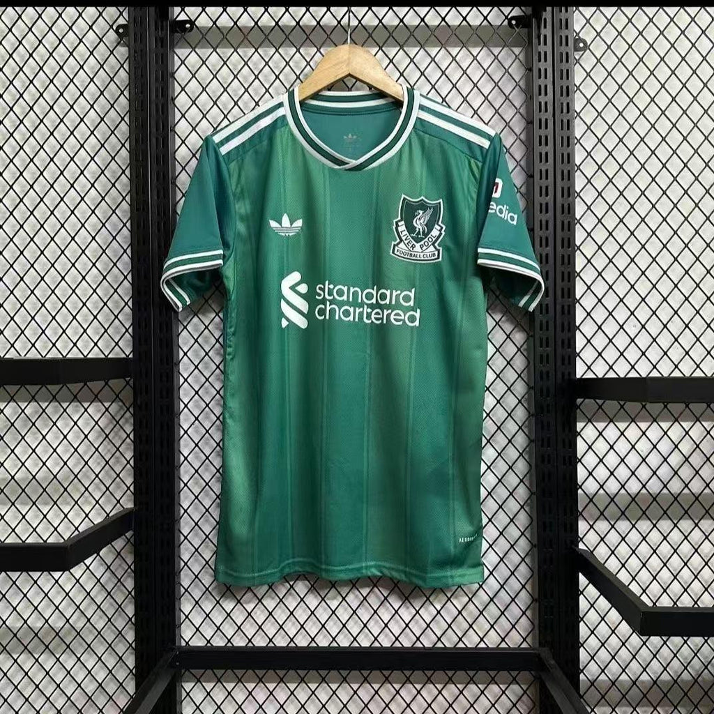 Liverpool Shirt 2025-26