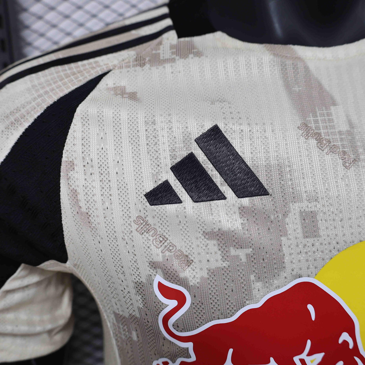 Leipzig Away Shirt 2025-26