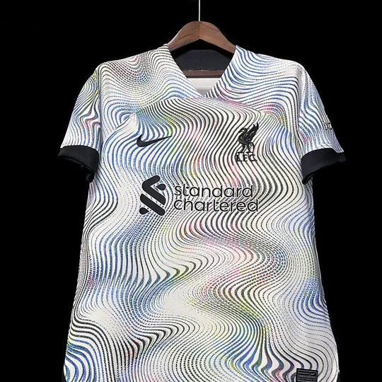 Liverpool Shirt 2022-2023 Away