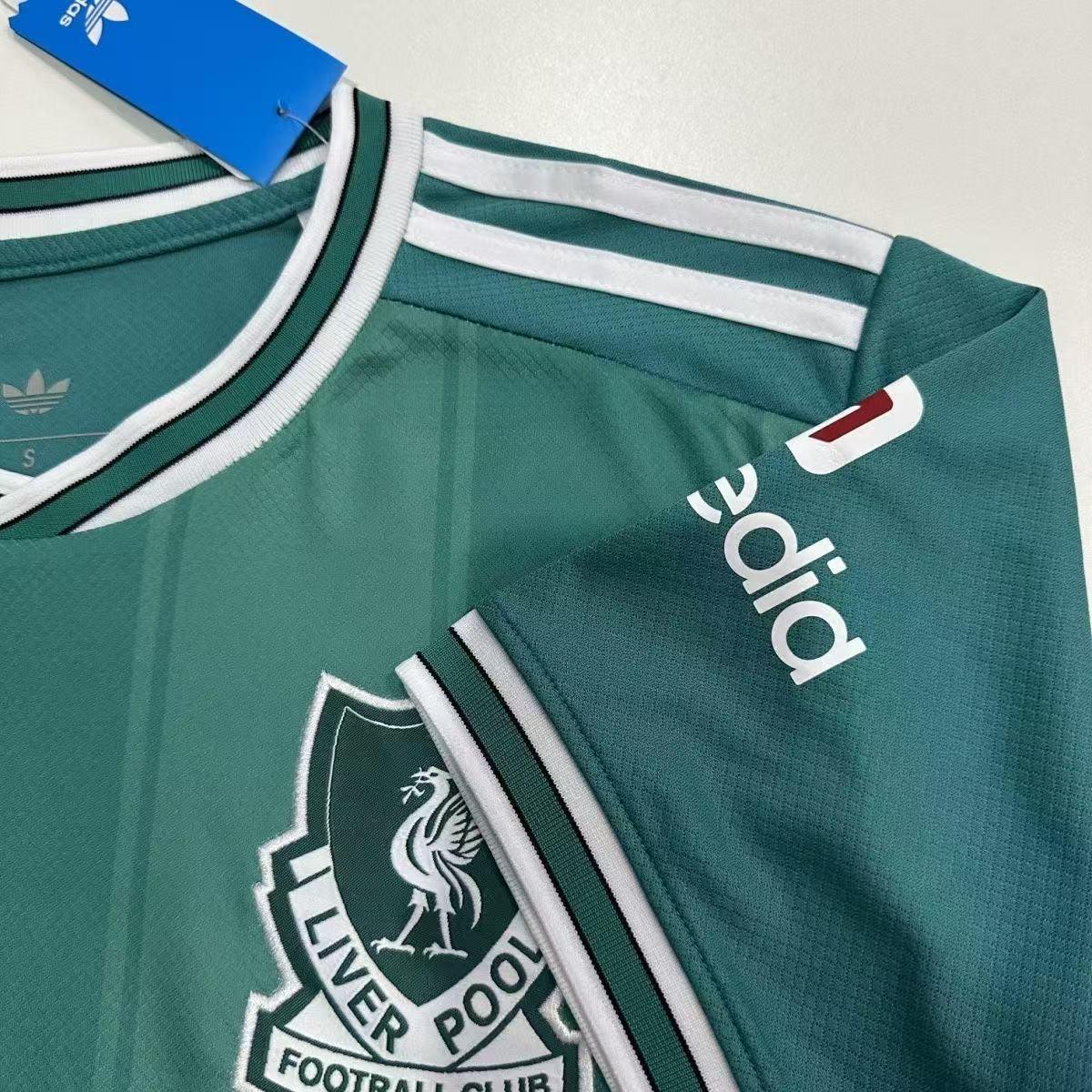 Liverpool Shirt 2025-26