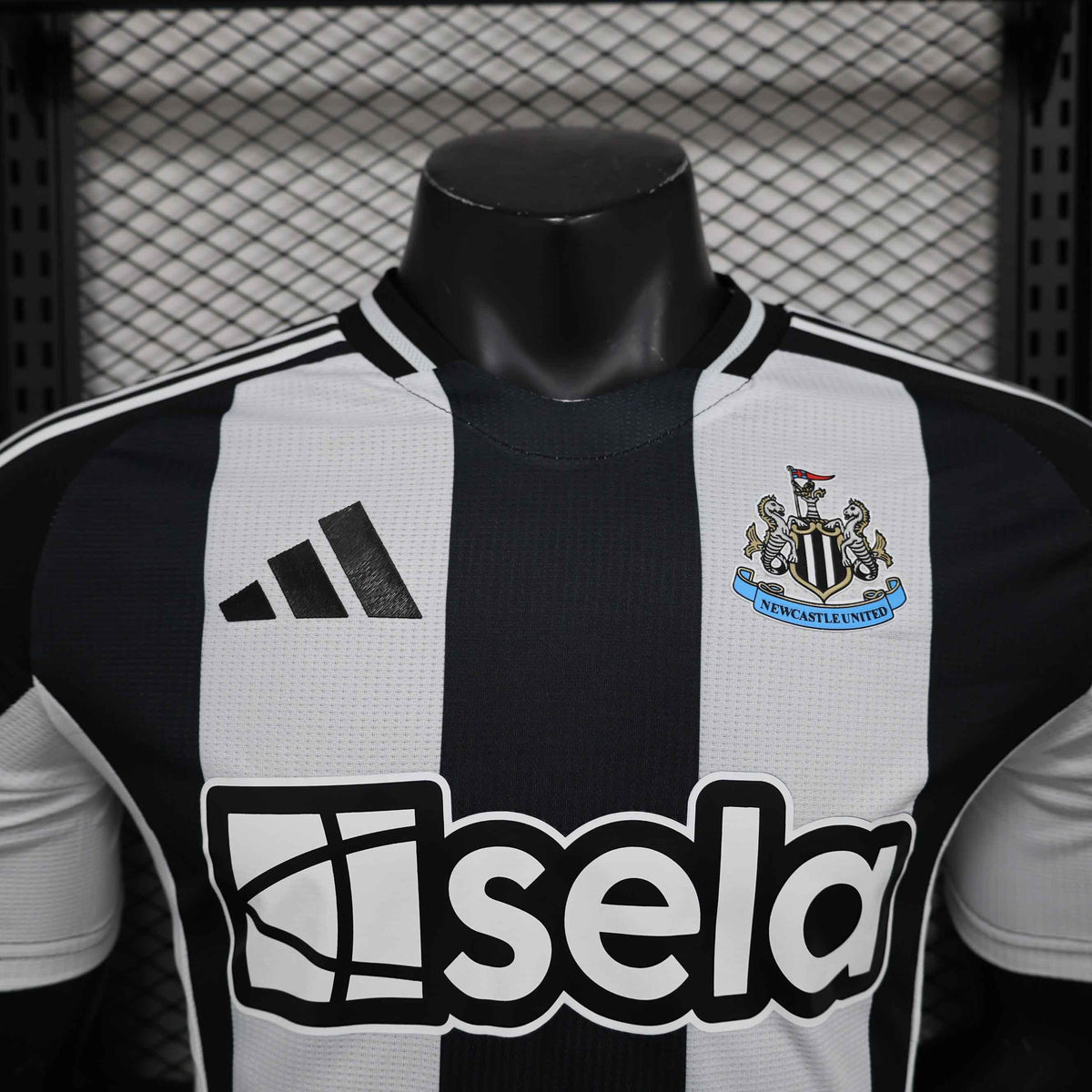 Newcastle Shirt 2024-25
