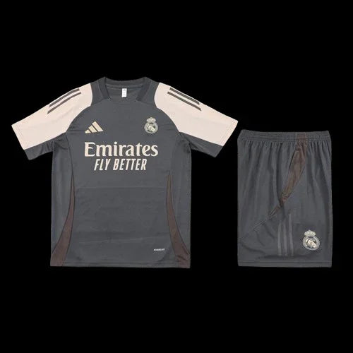 Real Madrid Kit