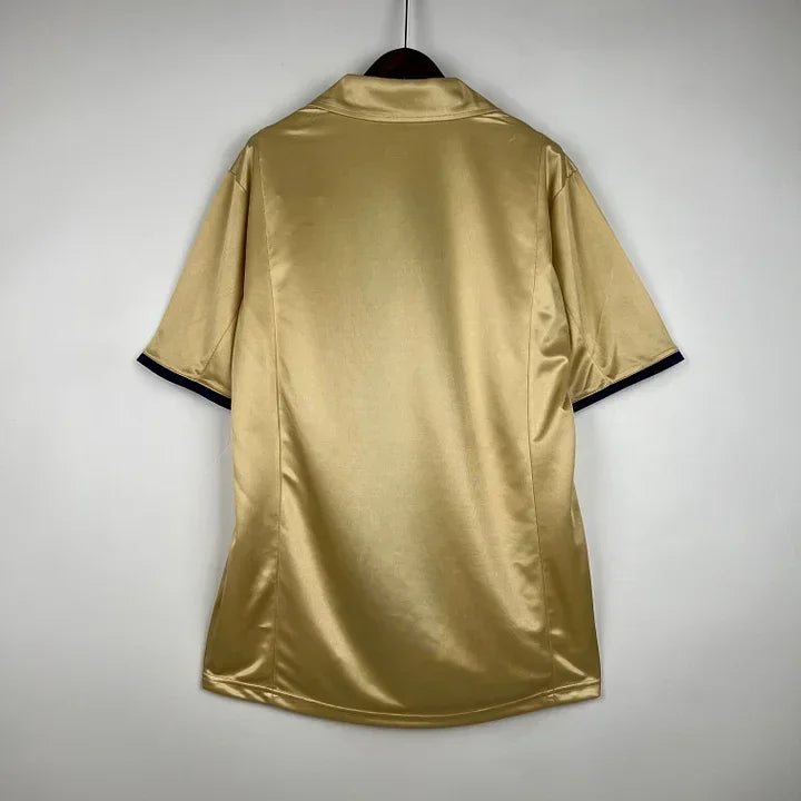 Retro FC Barcelona Shirt 2002