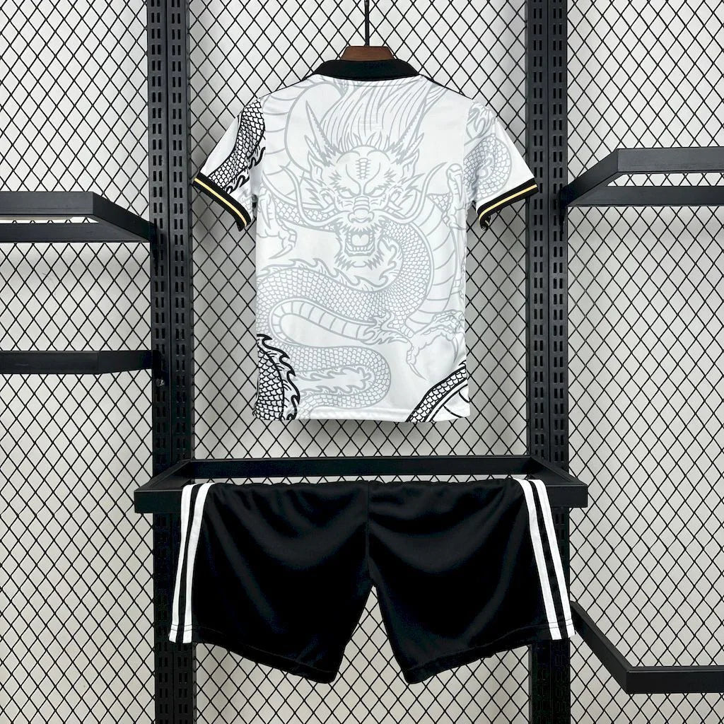 Kids Real Madrid Concept Kit 2022-23