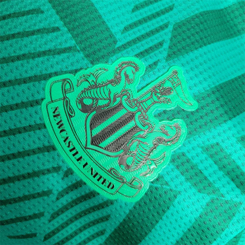 Newcastle Away Shirt 2023-24