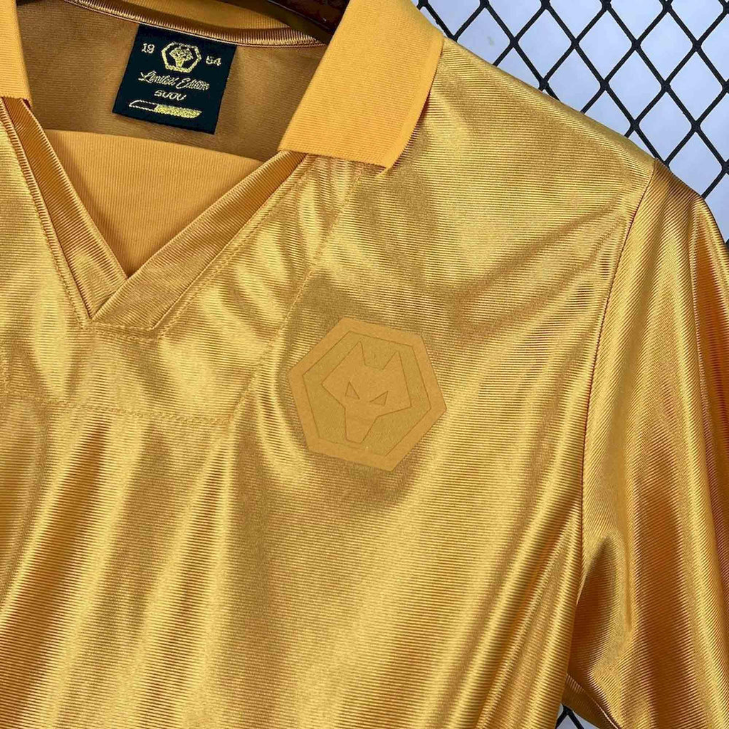 Wolves Concept Shirt 2025-26