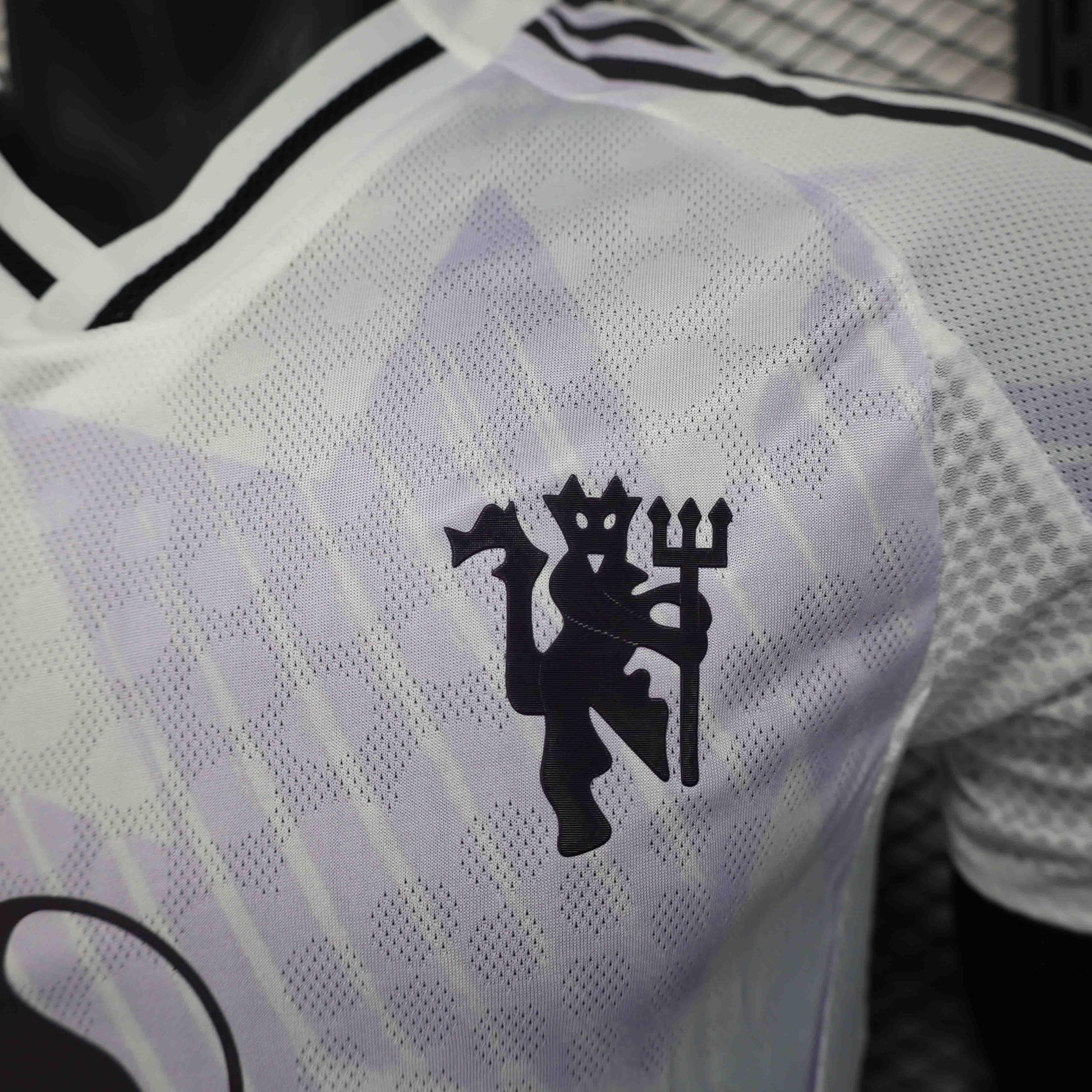 Manchester United Away Shirt 2025-26