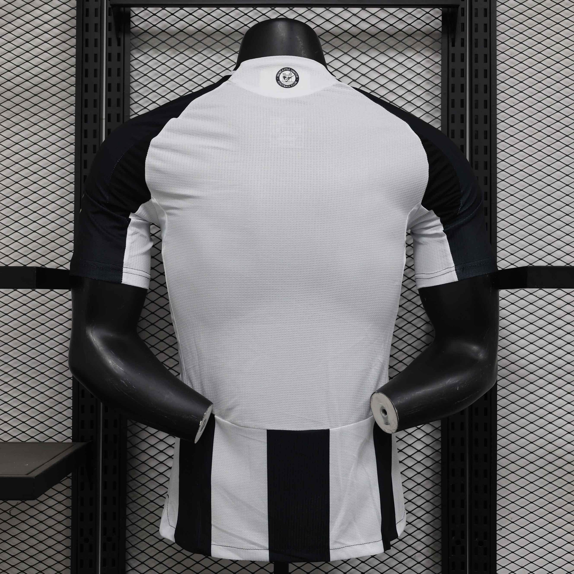Newcastle Shirt 2024-25