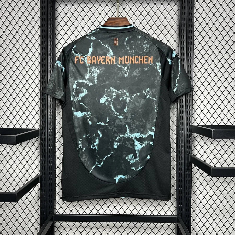 Bayern Munich Away Shirt 2025
