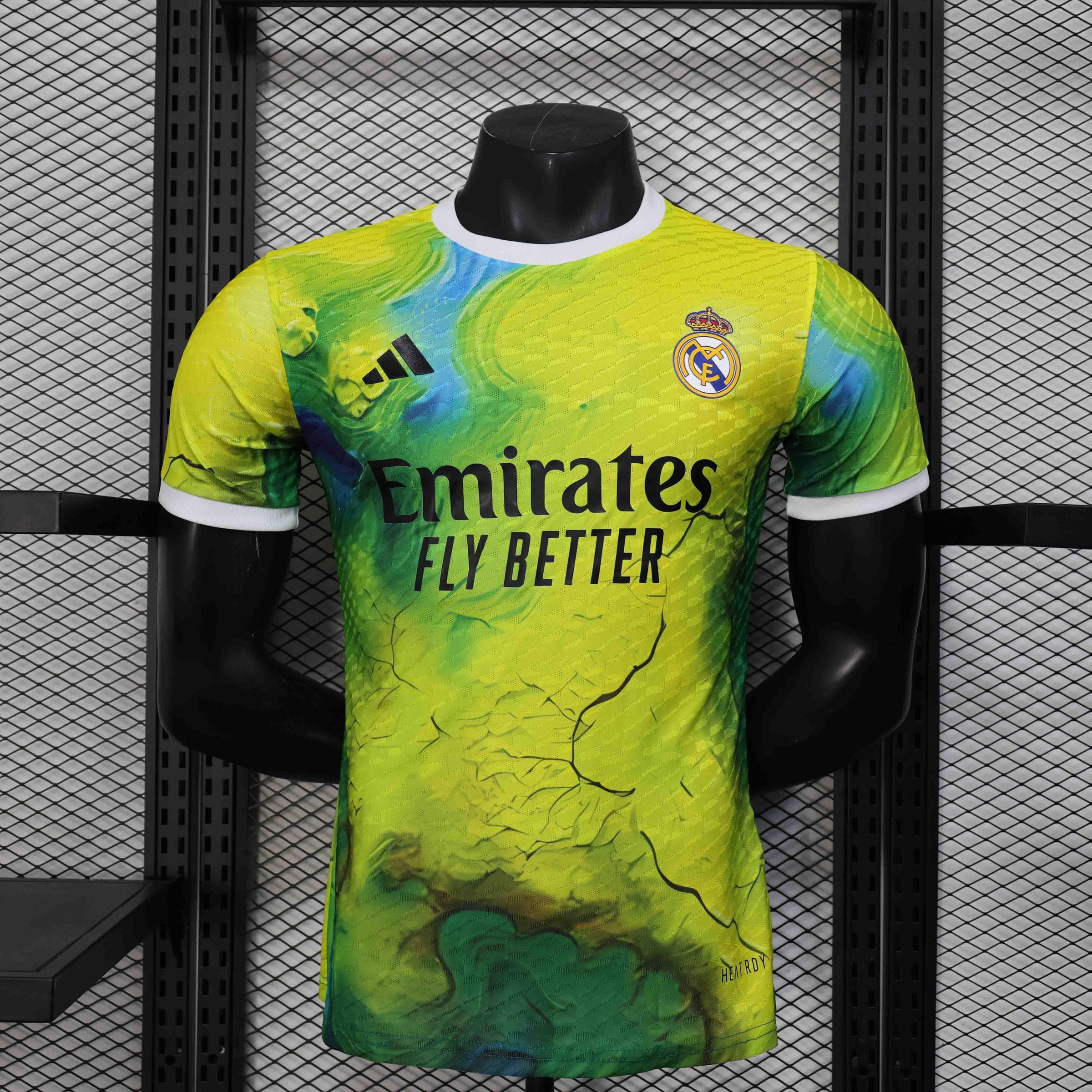Real Madrid Concept Shirt 2025-26