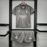 Kids Real Madrid Kit