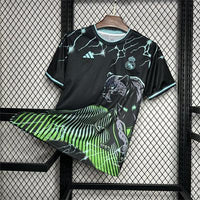 Special Edition Real Madrid Shirt 2024/25 Black et Green