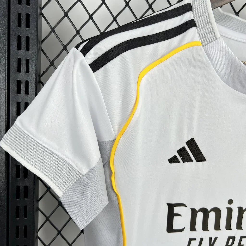 Real Madrid Home Women Shirt 2025/26
