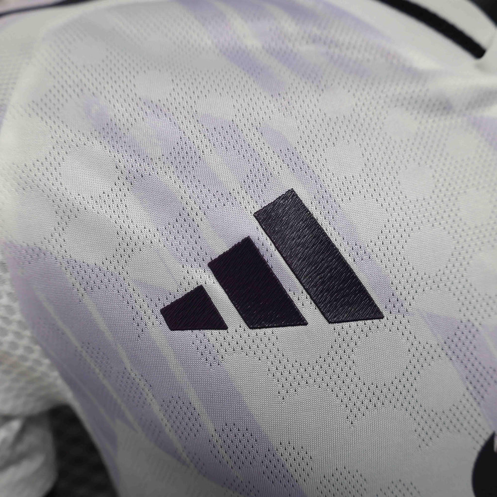 Manchester United Away Shirt 2025-26