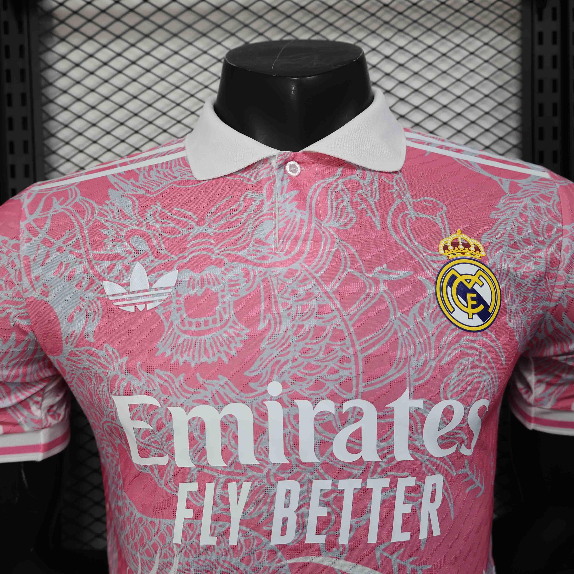 Real Madrid Concept Shirt 2025-26