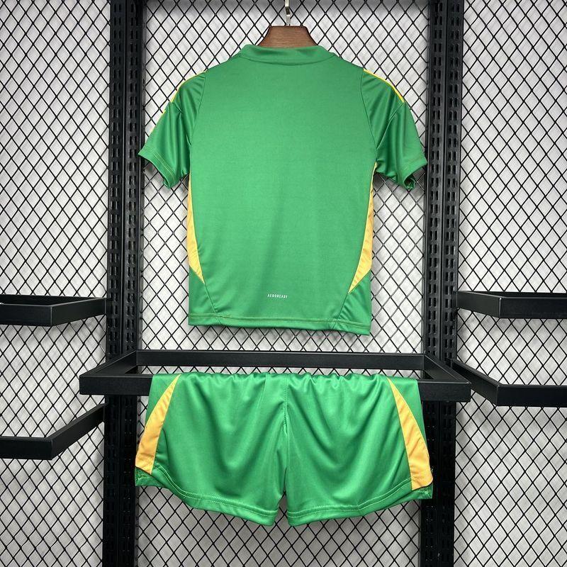 Kids Newcastle Goalkeeper Kit 2024-25