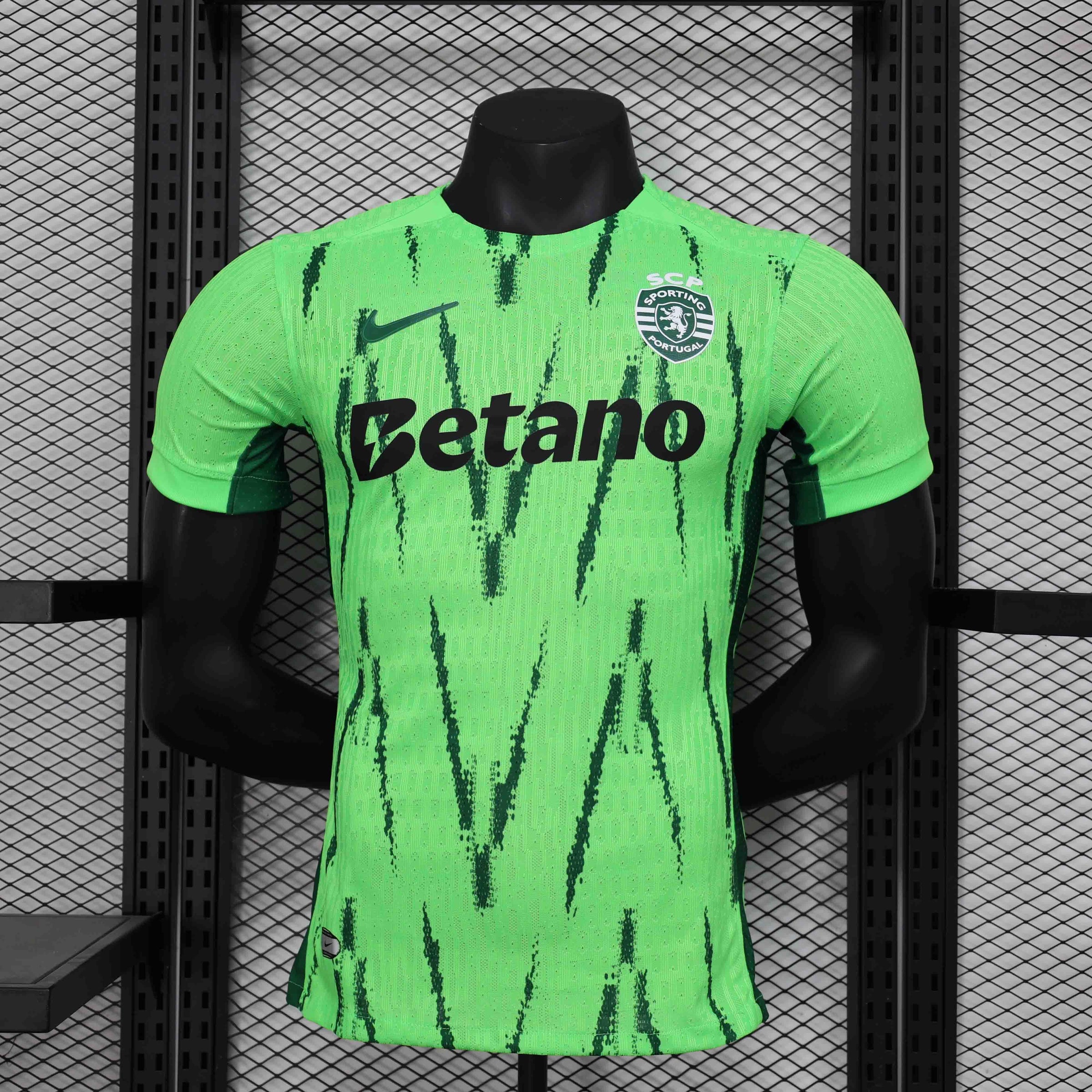 Sporting Away Shirt 2024-25
